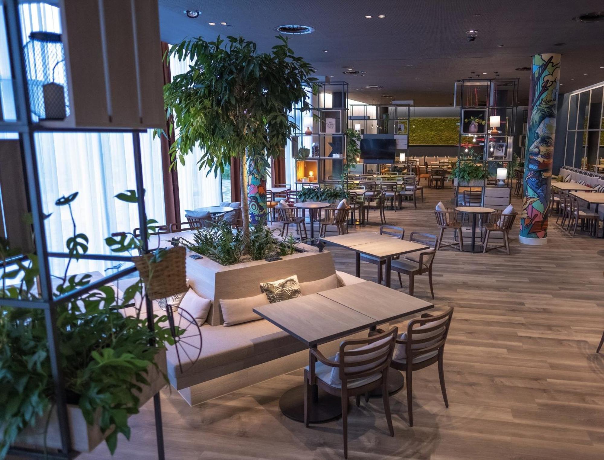 Intercityhotel Amsterdam Schiphol Airport Гофддорп Екстер'єр фото